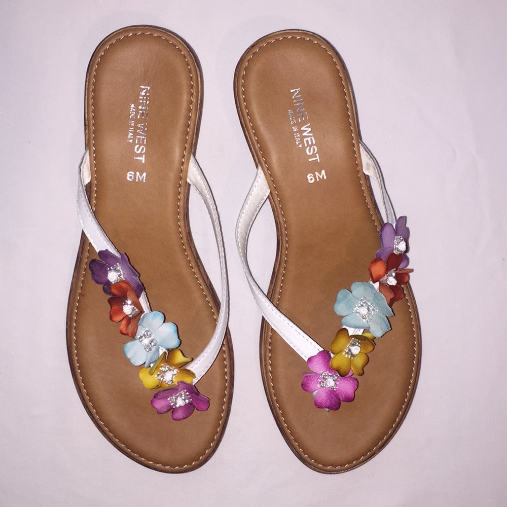 Nine West “O-Loveme” Thong Sandals! - Picture 8 of 8